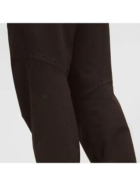 Lululemon Men's Athletic Jogger Pants Brown